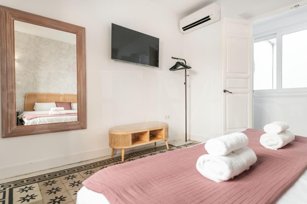 Sophisticated Apartment With Terrace By Rems Málaga Exterior foto